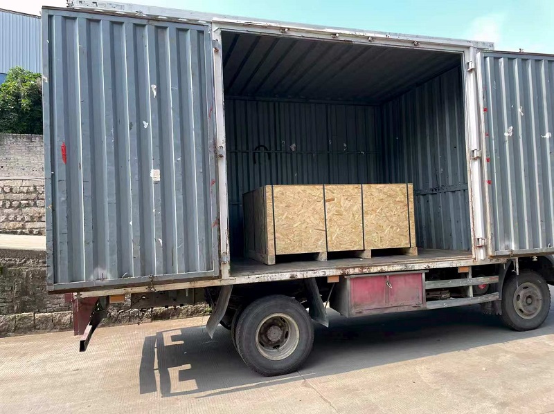 الإبحار ضد الرياح المعاكسة! نجحت شركة PRO MOLD في شحن قوالب أحجار الرصيف المنحنية عالية التعقيد إلى المملكة العربية السعودية
